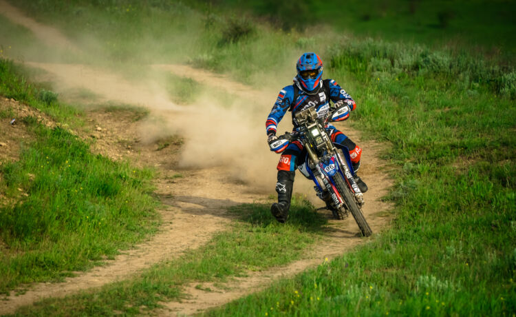 Alpha Race Baja Starts in Grozny